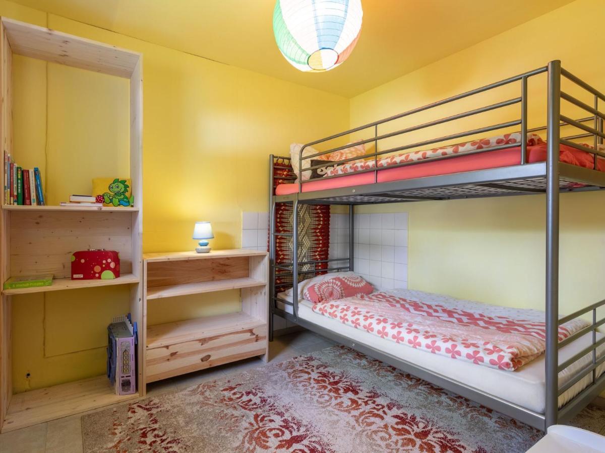 Snug Holiday Home In Divitz Spoldershagen Near Skydiving Zewnętrze zdjęcie